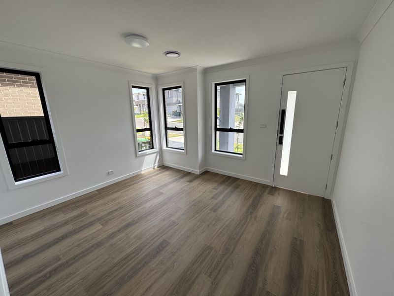 44 Sugar Cane Street, Leppington