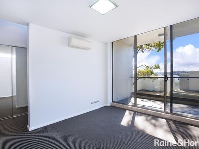 33 / 2 Corea Street, Sylvania