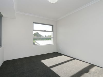 6 / 6 Barnong Lookout, Beeliar
