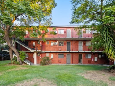 16 / 4 Kingston Avenue, West Perth