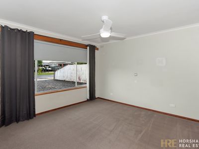 21A Bradshaw Street, Horsham