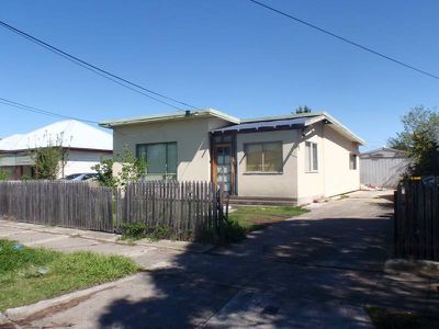 75 McArthur Avenue, St Albans