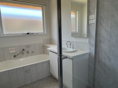 13 Samuel Court, Werribee