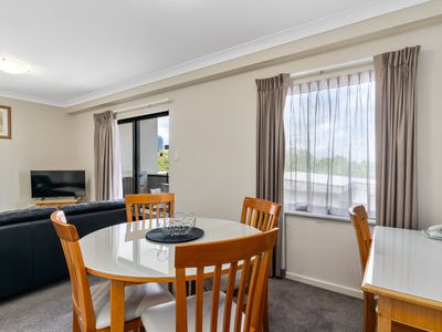 13 / 122 Mounts Bay Road, Perth