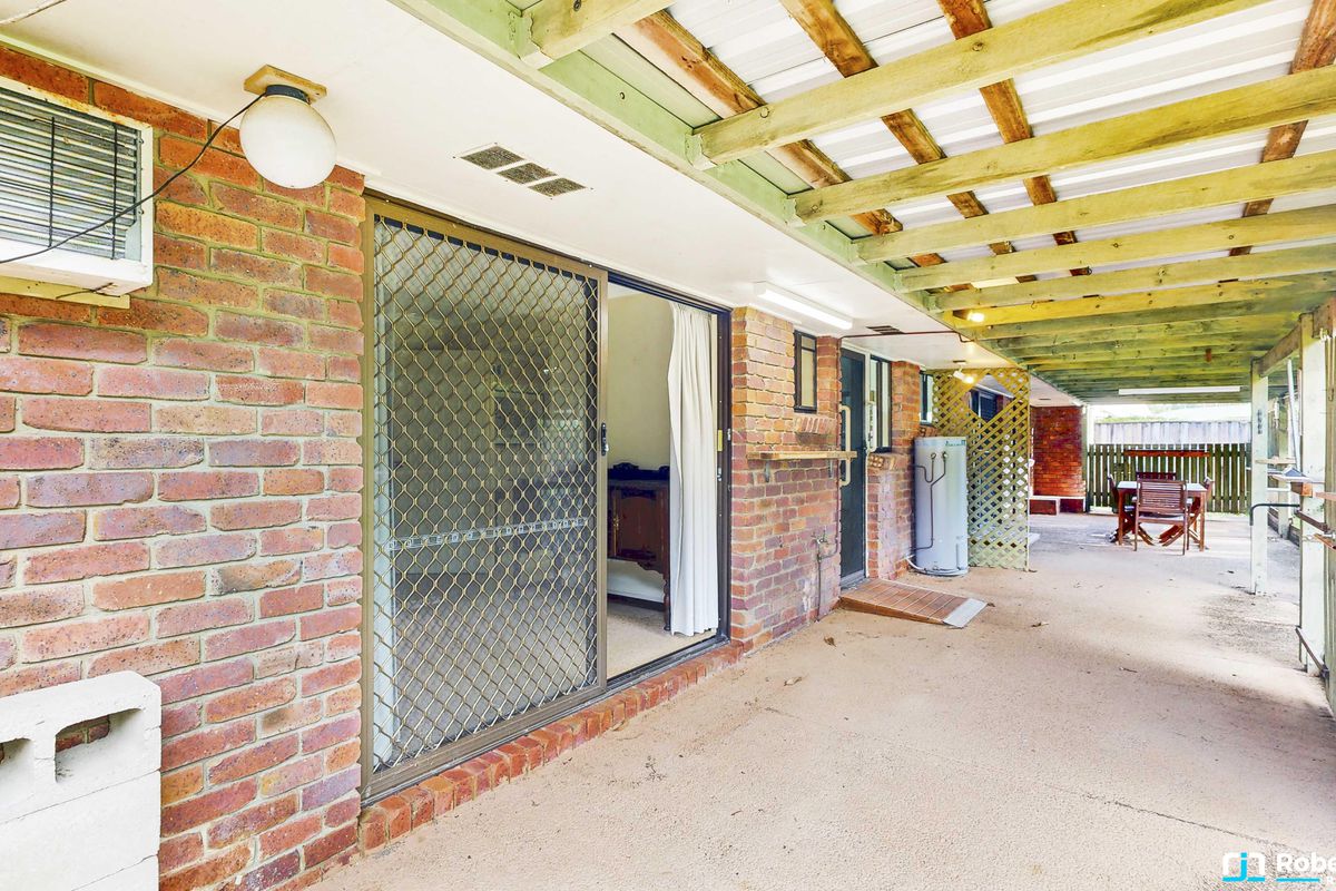 8 Palm Grove Crescent, Tewantin