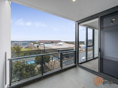 15 / 39 Benjamin Way, Belconnen