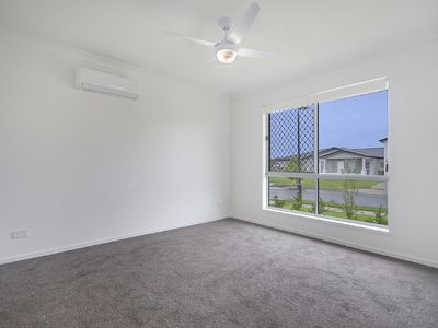 4 Octagonal Crescent, Beaudesert