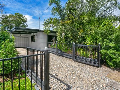 10 Mimosa Street, Holloways Beach