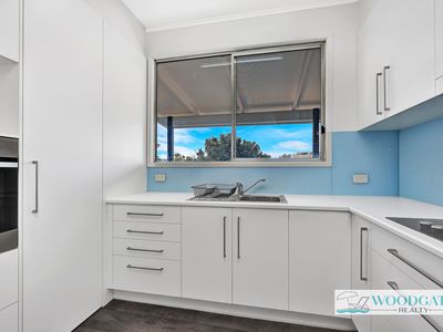 62 MACKEREL STREET, Woodgate