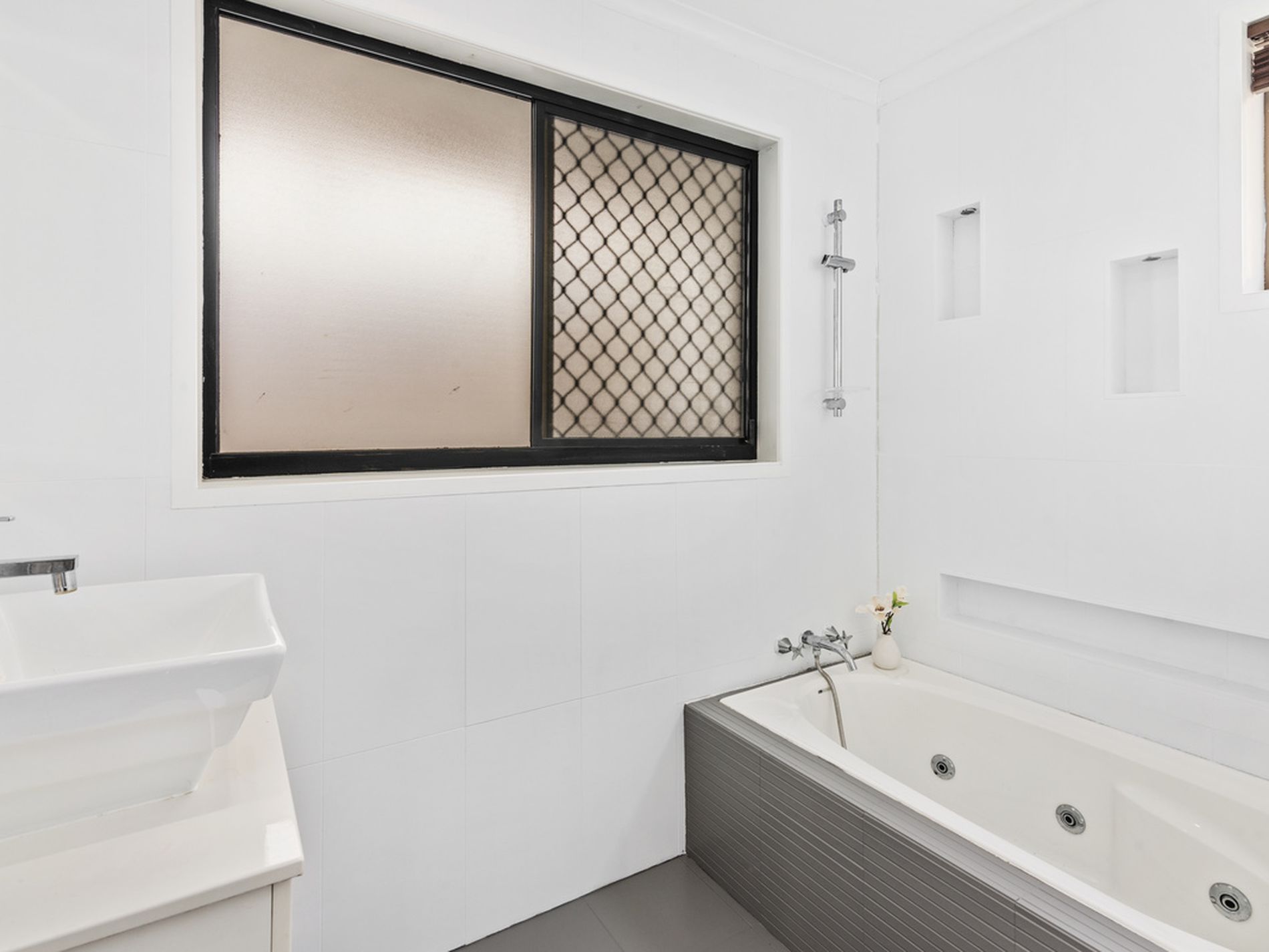 40 Hillcrest Avenue , Tweed Heads South