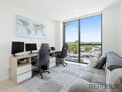 502 / 180 Marine Parade, Labrador