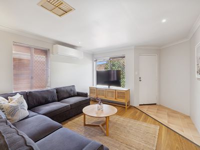 2 / 106 Royal Street, Tuart Hill