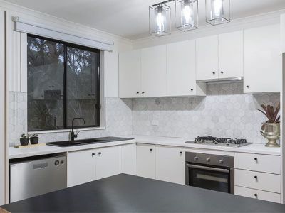 1A Fern Grove, Rye