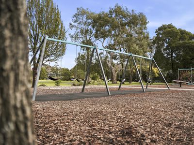 1 Taree Crescent, Gravelly Beach