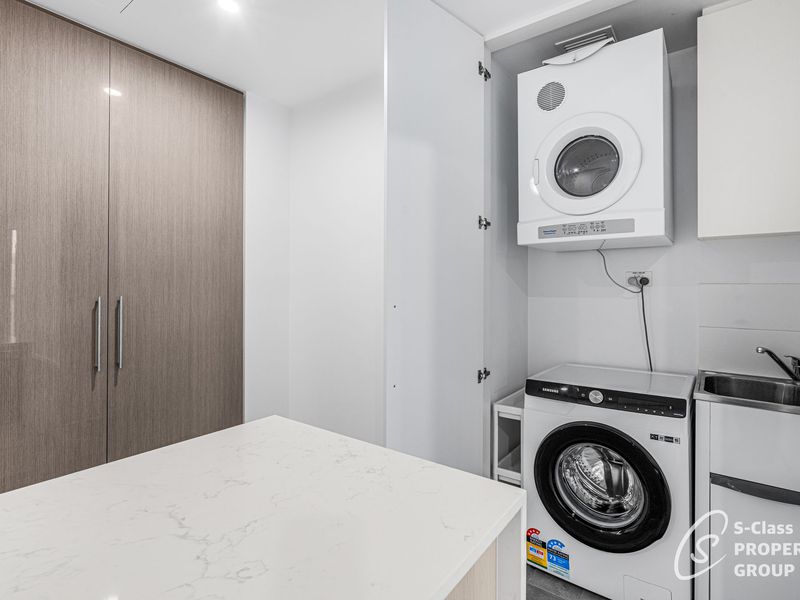 213 / 8 Moreau Parade, East Perth