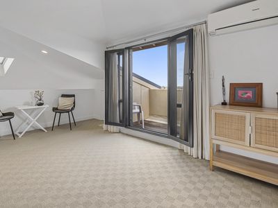 2F / 5 Furneaux Way, Remuera