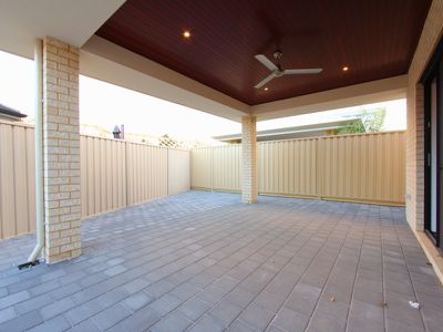 63 Ballycastle Loop, Canning Vale