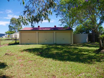 43 Curtis Road, Kingaroy