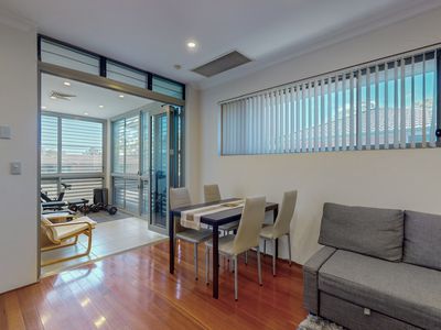 5 / 8 Elizabeth Street, Parramatta