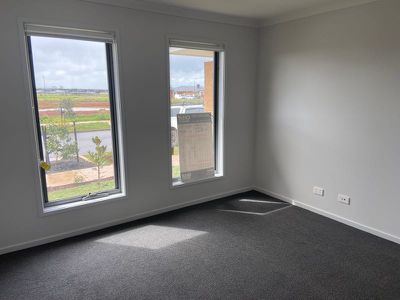 4 Rosebank Road, Thornhill Park