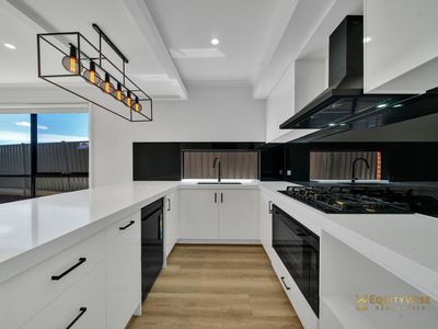 23 Kumara Drive, Manor Lakes