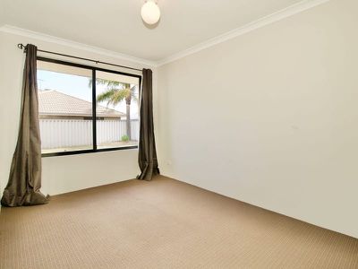 12 Mayflower Close , Port Kennedy