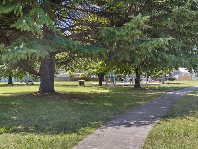 104 Lakeside Avenue, Mount Beauty