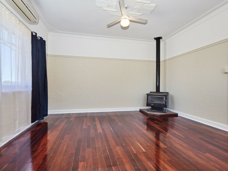 38 Hamilton Road, Hamilton Hill