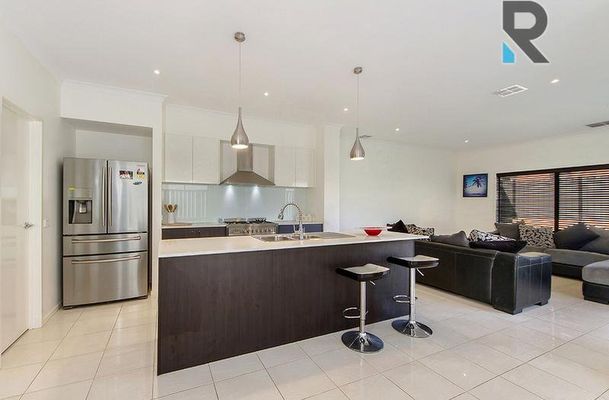 3 Baronial Way, Craigieburn