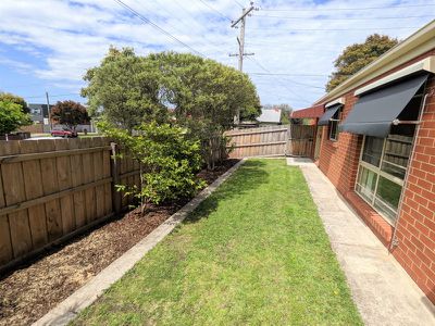 1 / 1 Toyne Avenue, Hamlyn Heights