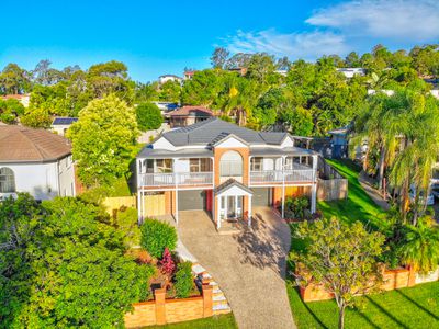 8 Pacific Pines Boulevard, Pacific Pines