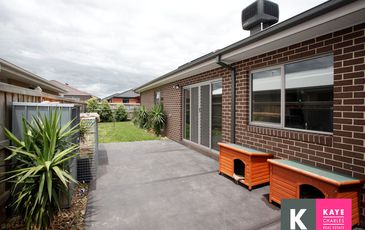 46 Peridot Avenue, Officer