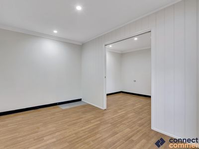 9 / 3-7 Sir John Overall Drive, Helensvale