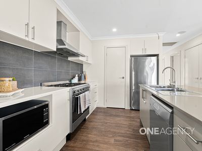 9 Banool Circuit, Bomaderry