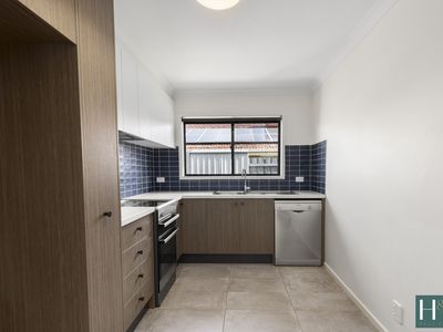 2 / 23 Clovelly Avenue, Glenroy