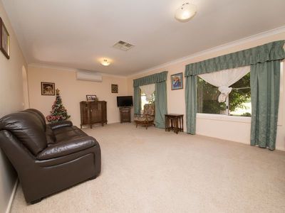 7 Trafalgar Place, Dubbo