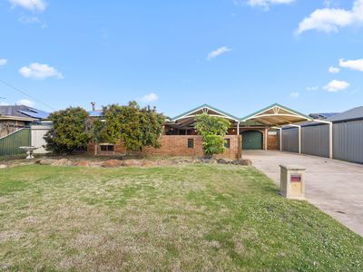 12 Glencairn Way, Parkwood