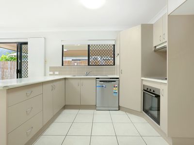 8 Timberlea Drive East, Bentley Park