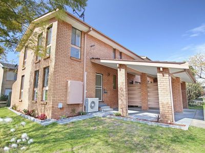 1 / 5 Campbell Place, Nowra