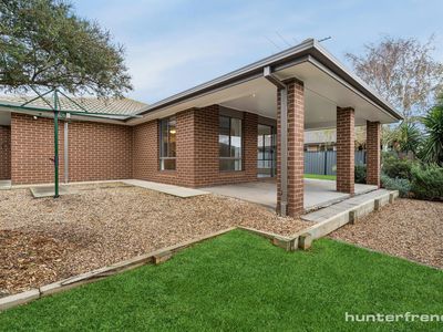 18 Villiers Drive, Point Cook