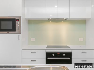 137 / 172 Railway Parade, West Leederville