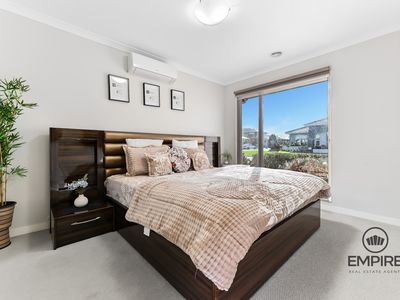 90 Glenrose Boulevard, Clyde North