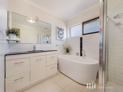 26 Burchall Grove, Dandenong North