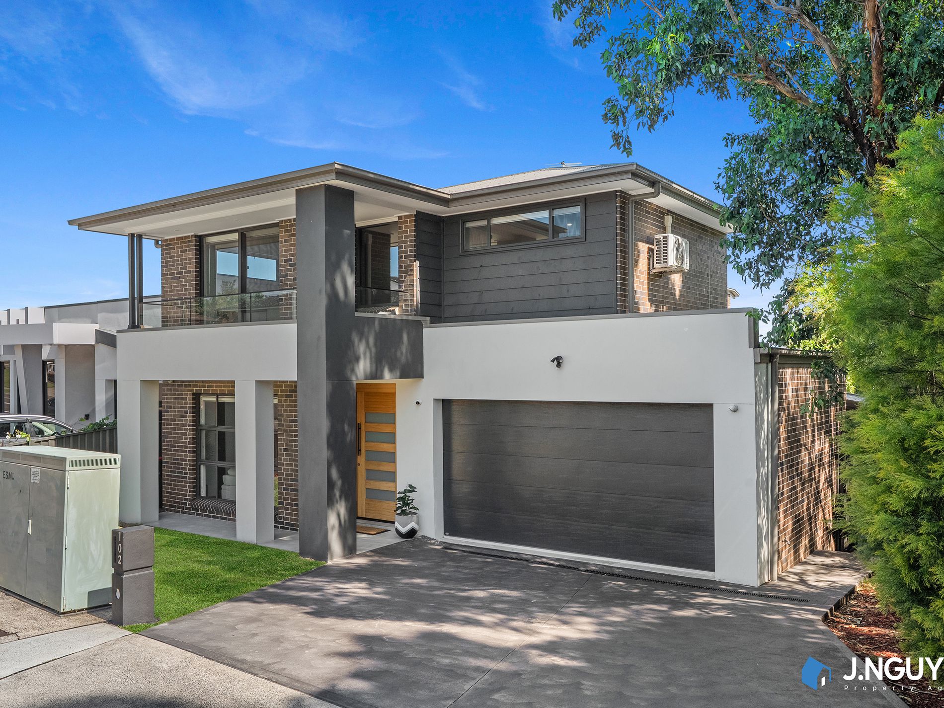 102 & 102a Kalang Road, Edensor Park