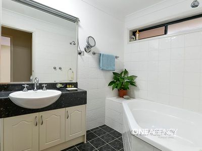 9 Kurrajong St, Durack