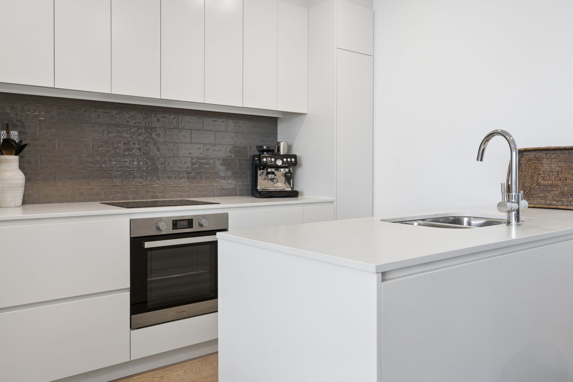 1807 / 156 Wright Street, Adelaide