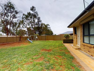 10 Cardiff Arms Avenue, Dubbo