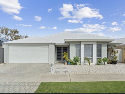 10 Greenock Rd, Baldivis