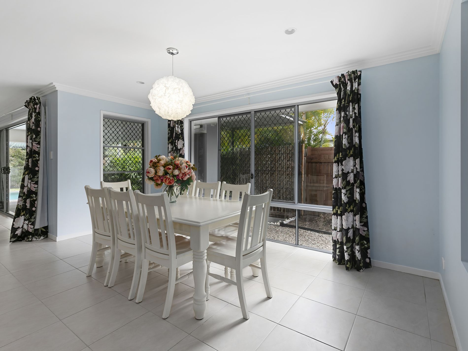 18 Sandhurst Crescent, Peregian Springs
