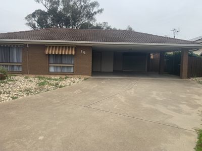 14 Bass Court, Shepparton
